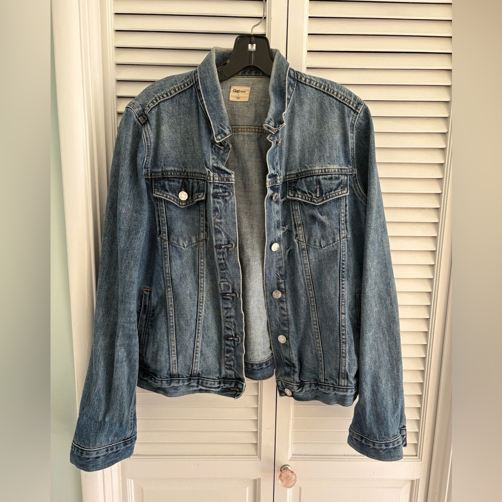 GAP 1969 DISTRESSED CROPPED JEAN DENIM JACKET WOMANS SIZE LARGE L